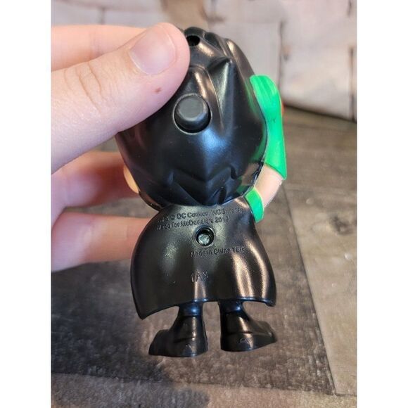 2010 Robin Teen Titans DC Comics McDonald's toy figure - Picture 5 of 5